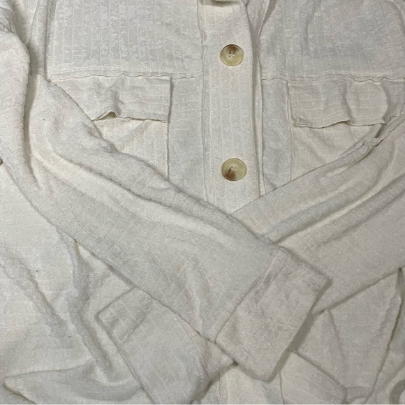 BKE Terry Cloth Button Down Shirt in Parchment Large - Picture 9 of 12